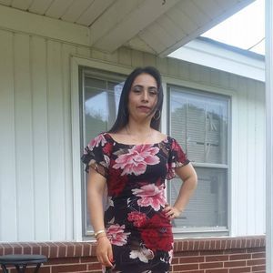 Meet your Posher, Juana